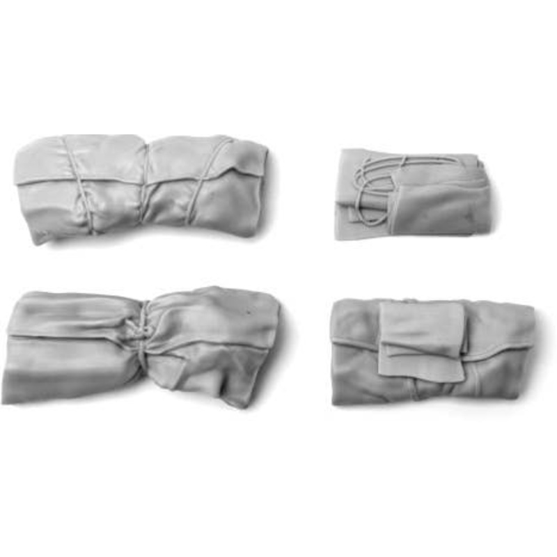 1/16 WWII Universal Vehicle Accessories Canvas Cargo Set #1