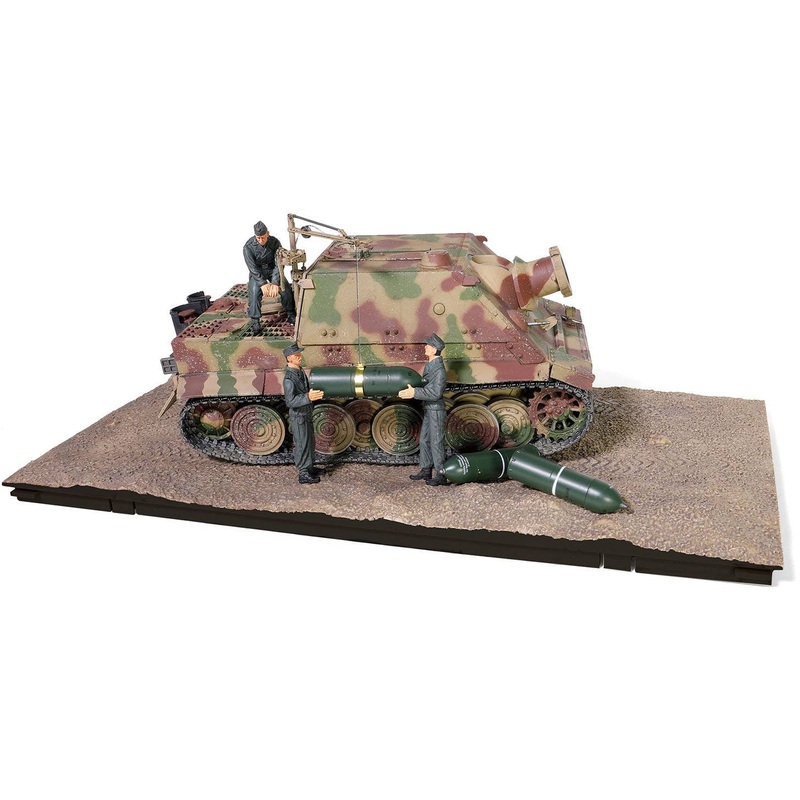 1/32 WW.II German Army 38cm Assault Mortar Sturm Tiger 1002 Squadron Berlin 1944 Finished Product
