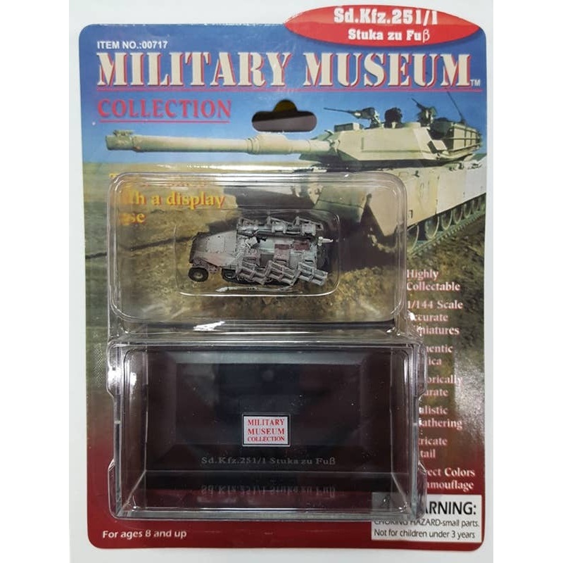 Military Museum Collection Sd.Kfz. 251/1 Stuka Zu Fuss Winter Colors