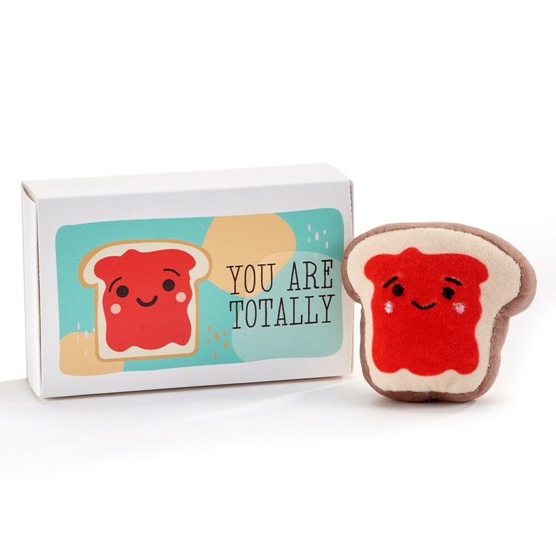Toast with Jam Pocket Hug