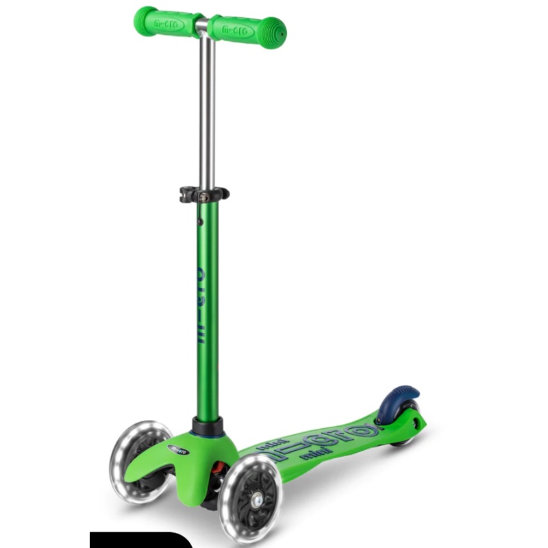 Mini Deluxe LED Green Blue Scooter