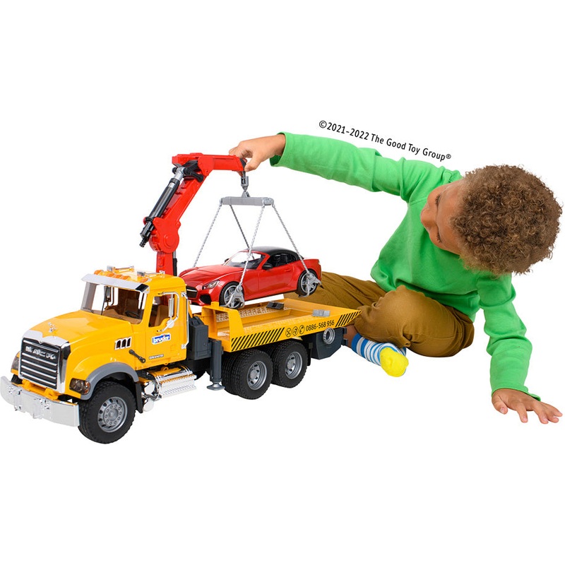 MACK Granite Tow Truck with Bruder Roadster